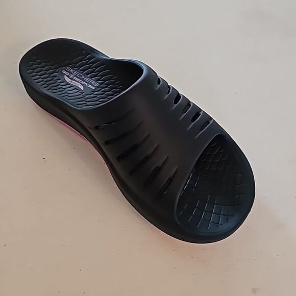 New Sketchers Go Recover Sandal in Navy, Size 8 - Picture 2 of 6